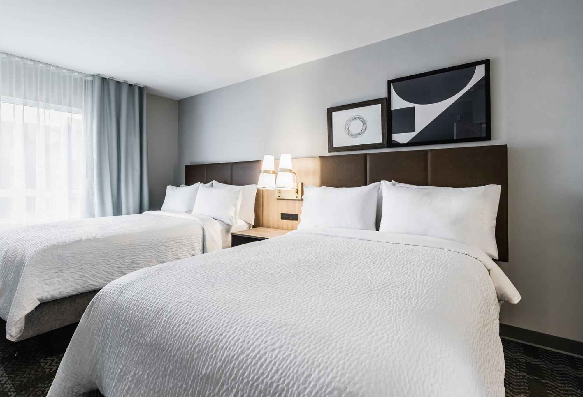 Staybridge Suites - Dawson Creek By Ihg Экстерьер фото